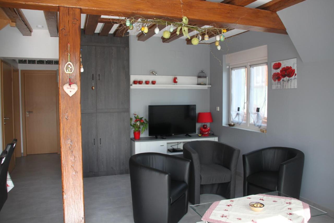 Maison De Tante Louise Mittelwihr Esterno foto